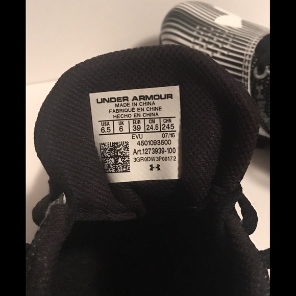 COPY - Under Armour Track Spikes - Picture 3 of 6